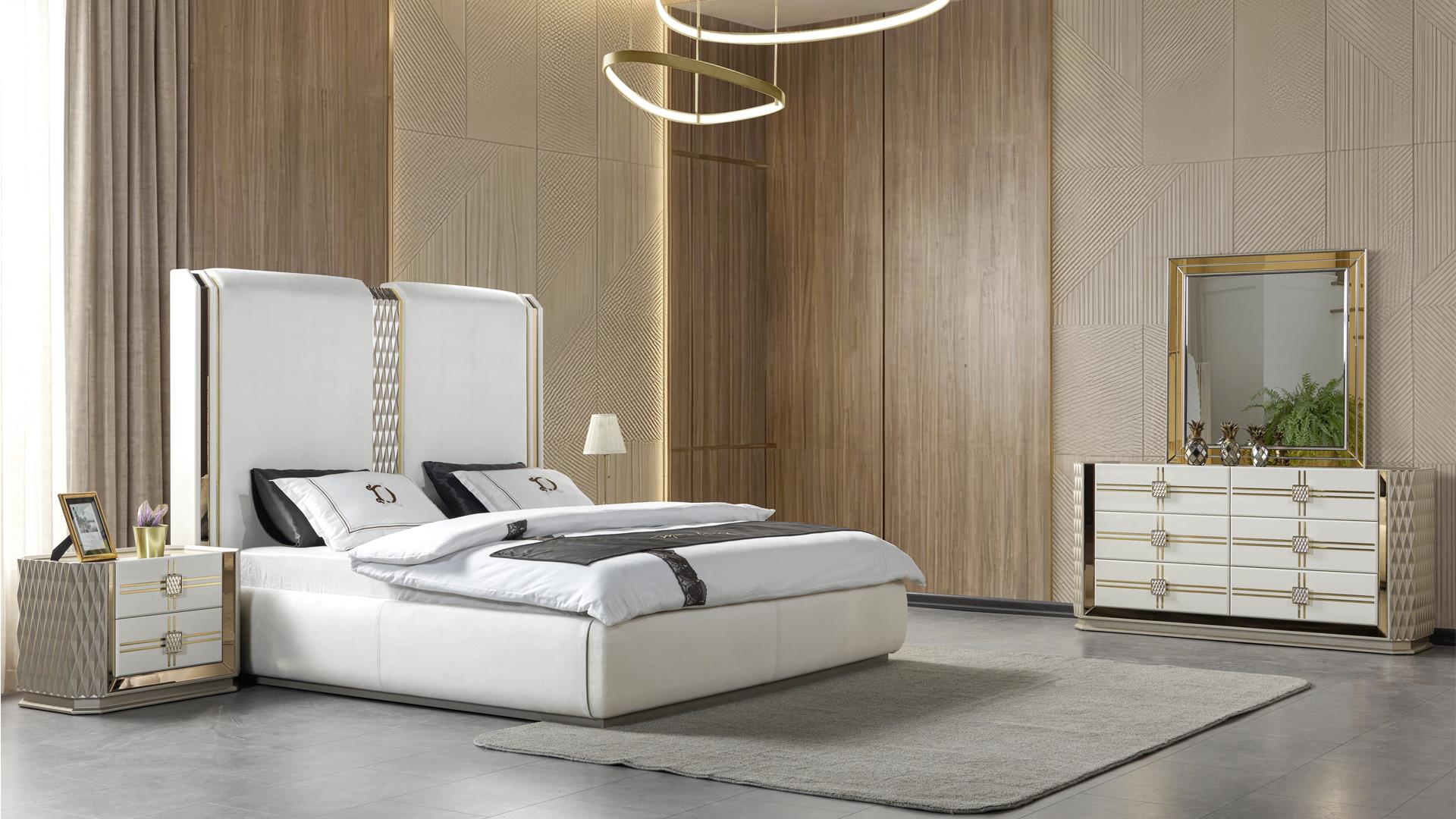 Latoya Queen 4 Pc Bedroom Set Beige