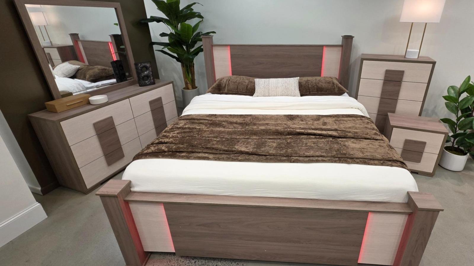 Gigi Queen 5 Pc Bedroom Set